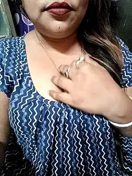 Snapshot of Beautyy38 chatting on 6, 3, 2025 Beautyy38 online show from 6, 3, 2025