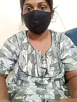 Snapshot of Renuma chatting on 20, 2, 2025 Renuma online show from 20, 2, 2025