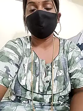 Snapshot of Renuma chatting on 21, 2, 2025 Renuma online show from 21, 2, 2025