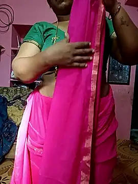 Snapshot of Renuma chatting on 25, 9, 2025 Renuma online show from 25, 9, 2025