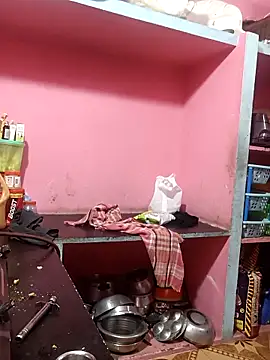 Snapshot of Renuma chatting on 7, 11, 2025 Renuma online show from 7, 11, 2025