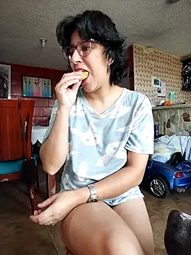 Snapshot of Im_Alma_ chatting on 23, 1, 2025 Im Alma online show from 23, 1, 2025