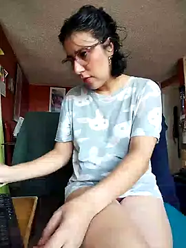 Snapshot of Im_Alma_ chatting on 19, 3, 2025 Im Alma online show from 19, 3, 2025