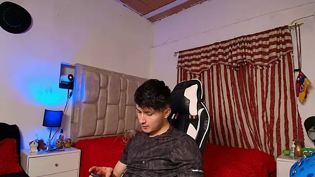 santyago taylor online show from 14, 12, 2024