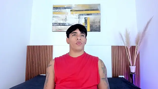 LuciferM Star online show from 4, 2, 2026