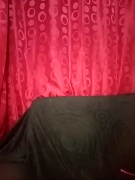 ifeelverywet andhot online show from 18, 1, 2025