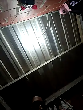 ifeelverywet andhot online show from 14, 9, 2025