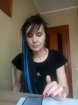 Francenia lolis online show from 17, 10, 2025