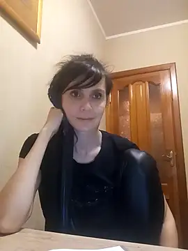 Francenia lolis online show from 27, 10, 2025