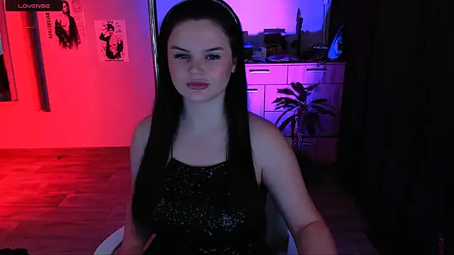 Snapshot of Lora_Cain chatting on 21, 7, 2026 Lora Cain online show from 21, 7, 2026