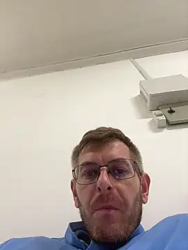 adrian90bi11 online show from 3, 4, 2026