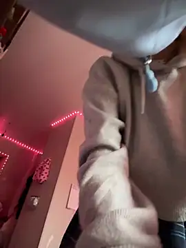 Snapshot of -Sexy_Barbie- chatting on 22, 2, 2025 -Sexy Barbie- online show from 22, 2, 2025