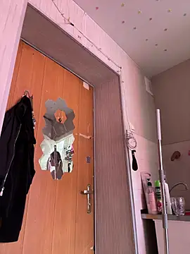 Snapshot of -Sexy_Barbie- chatting on 11, 3, 2025 -Sexy Barbie- online show from 11, 3, 2025