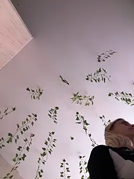 Snapshot of -Sexy_Barbie- chatting on 3, 10, 2025 -Sexy Barbie- online show from 3, 10, 2025