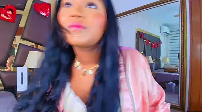 Snapshot of AlejandraLeroy chatting on 14, 2, 2025 AlejandraLeroy online show from 14, 2, 2025