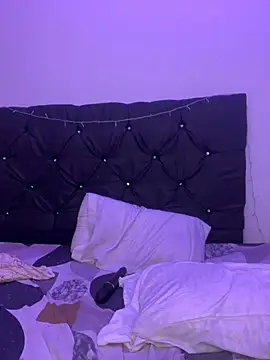 alisson carolina73 online show from 20, 12, 2024