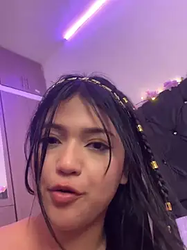 alisson carolina73 online show from 26, 1, 2025