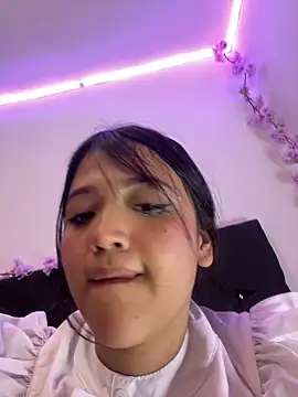 alisson carolina73 online show from 13, 2, 2025