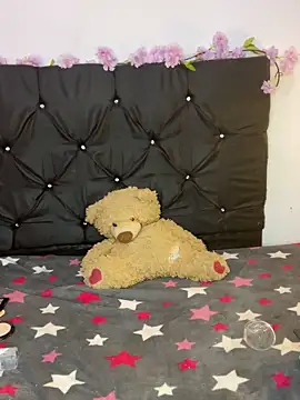 alisson carolina73 online show from 16, 3, 2025