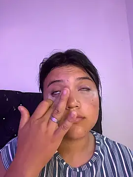 alisson carolina73 online show from 22, 3, 2026