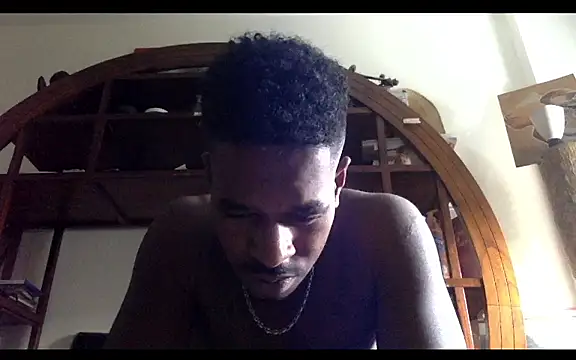 Snapshot of POPAYE972 chatting on 12, 11, 2025 POPAYE972 online show from 12, 11, 2025