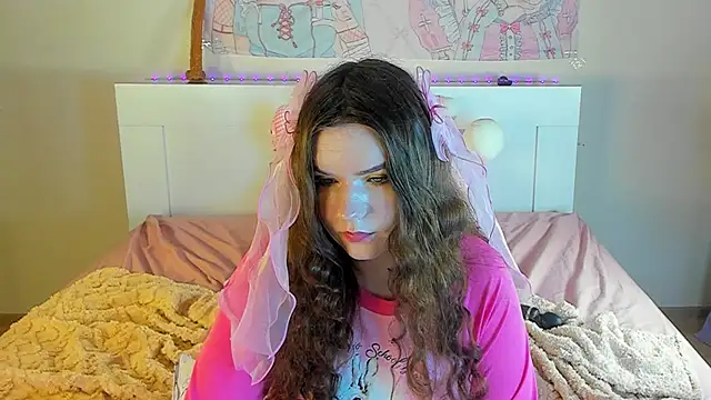 kuraii1  online show from 22, 2, 2025