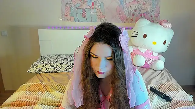 kuraii1  online show from 8, 3, 2025