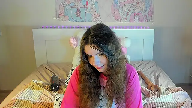 kuraii1  online show from 10, 3, 2025