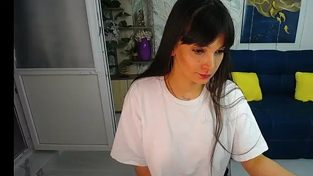 GoldenLadyyy online show from 8, 3, 2025