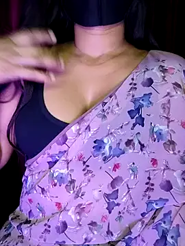 SexyAndHottie online show from 5, 1, 2025