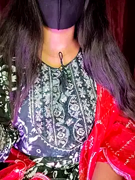 SexyAndHottie online show from 11, 3, 2025