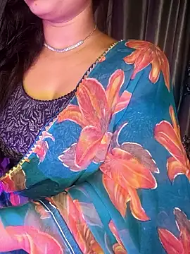 SexyAndHottie online show from 8, 10, 2025