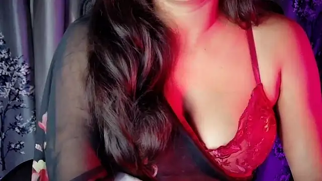 Snapshot of SexyAndHottie chatting on 18, 1, 2026 SexyAndHottie online show from 18, 1, 2026