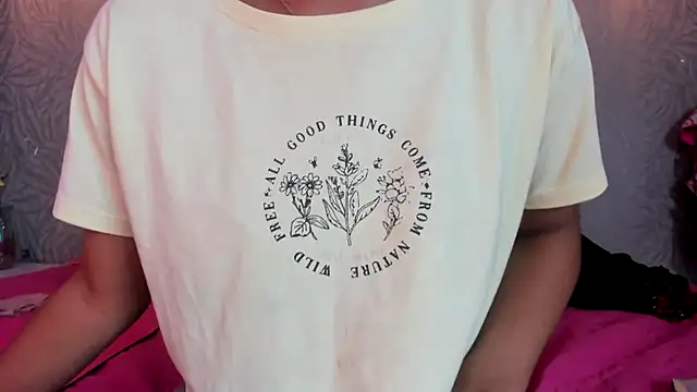 KOURTNEY-- online show from 14, 12, 2025