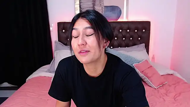 mia aira online show from 17, 3, 2025