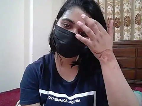 Snapshot of A-pusparani chatting on 5, 5, 2026 A-pusparani online show from 5, 5, 2026