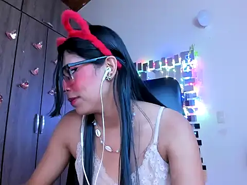  ALLYSON18  online show from 9, 1, 2025