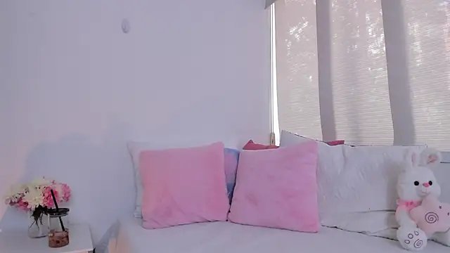 Brisa blue online show from 19, 2, 2025