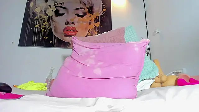 reinahot-699 online show from 5, 1, 2026