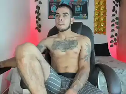 mikee scooth online show from 8, 2, 2025