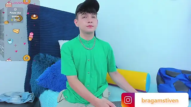 Snapshot of Bragam_Stiven chatting on 27, 9, 2025 Bragam Stiven online show from 27, 9, 2025