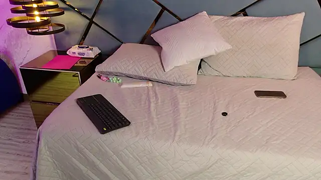 ammy durand online show from 8, 3, 2026