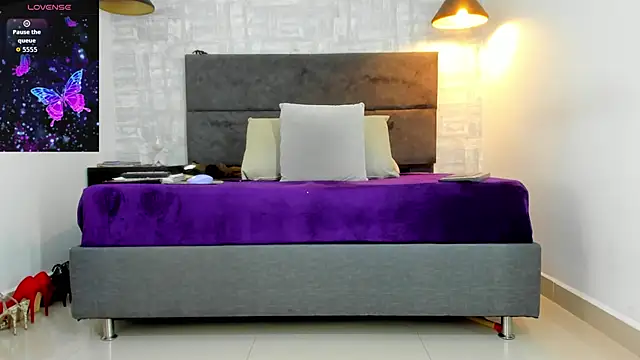 Snapshot of missnatash chatting on 6, 10, 2025 missnatash online show from 6, 10, 2025