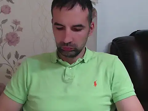 Snapshot of Leo_1617 chatting on 19, 4, 2026 Leo 1617 online show from 19, 4, 2026