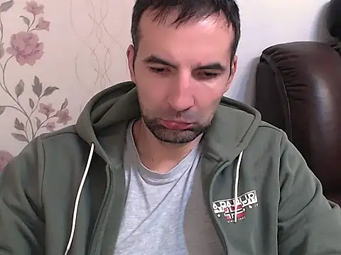 Snapshot of Leo_1617 chatting on 1, 5, 2026 Leo 1617 online show from 1, 5, 2026