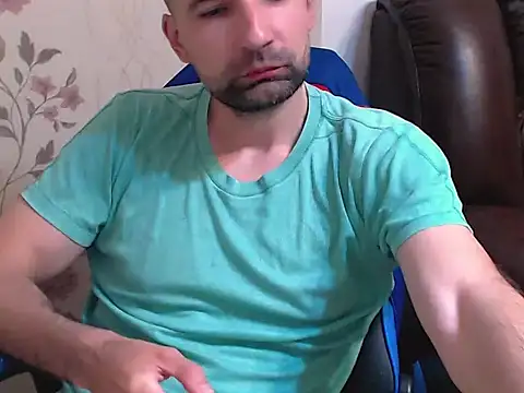 Snapshot of Leo_1617 chatting on 6, 5, 2026 Leo 1617 online show from 6, 5, 2026