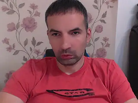 Snapshot of Leo_1617 chatting on 4, 7, 2026 Leo 1617 online show from 4, 7, 2026