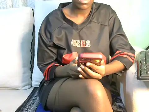 Caryyyl online show from 28, 10, 2025