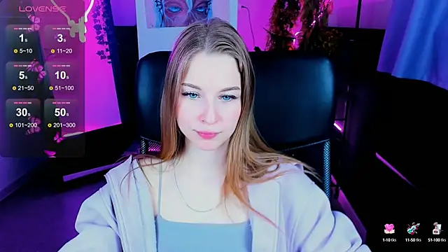 CuteMousee online show from 14, 1, 2025