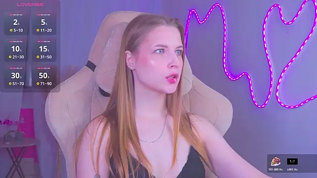 CuteMousee online show from 3, 11, 2025